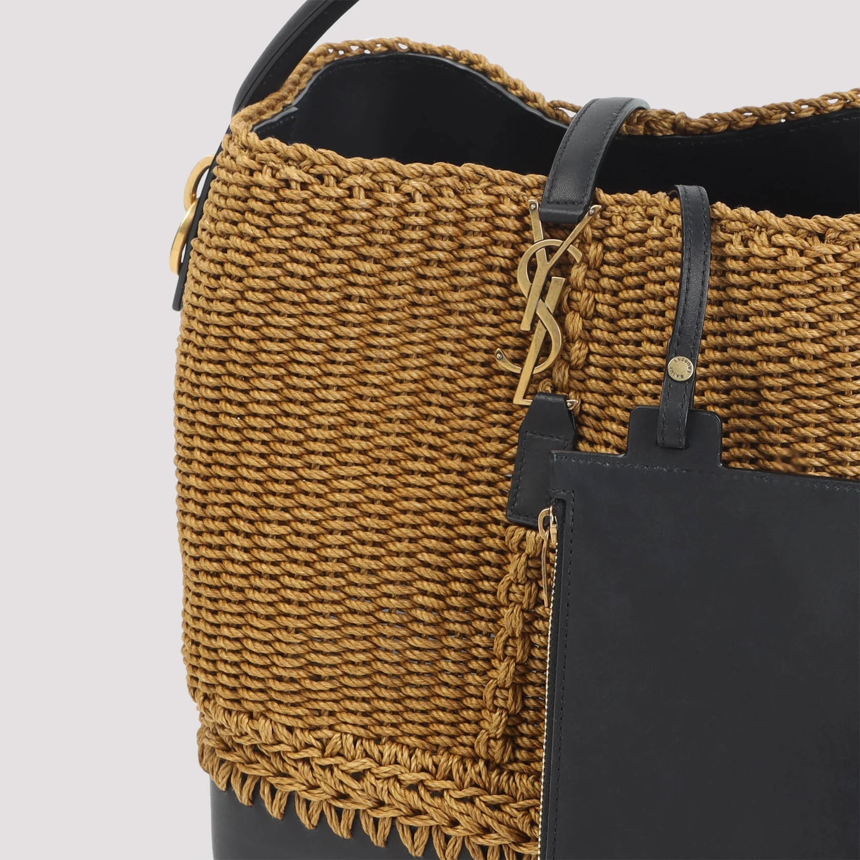 RAFFIA LE 37 BUCKET BAG