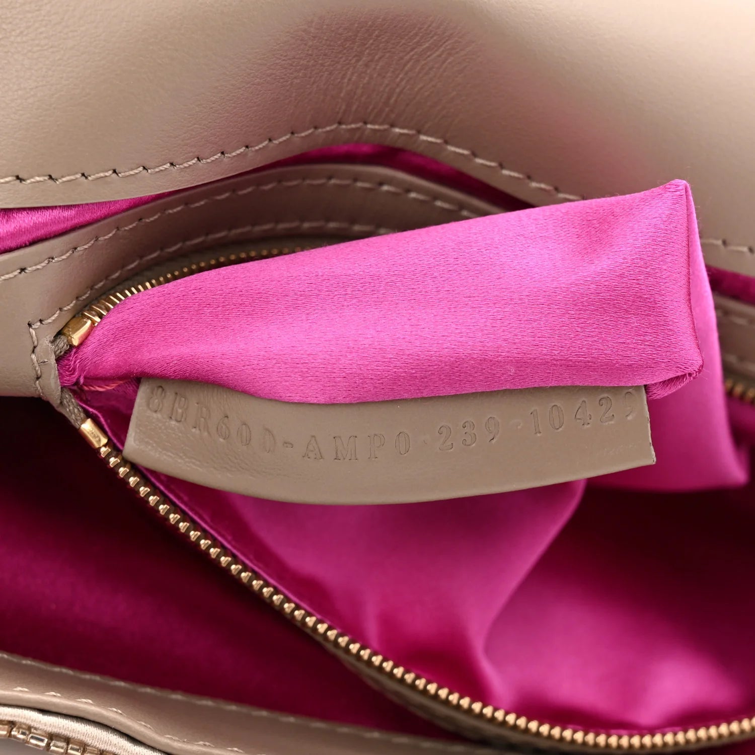 Sequin Paillettes Vitello Grace Sex and the City Baguette Tortora