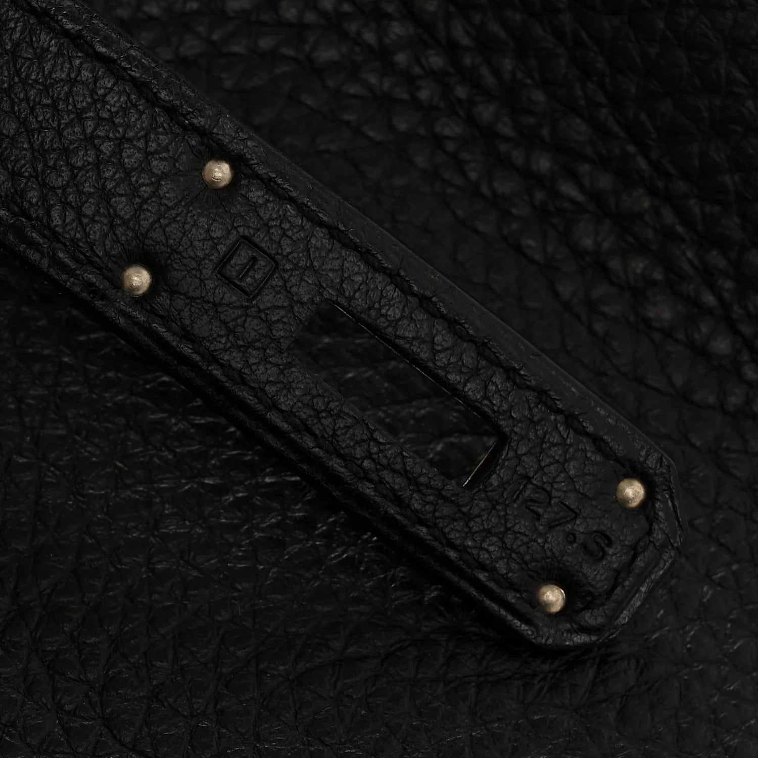 Taurillon Clemence Kelly Retourne 32 Black