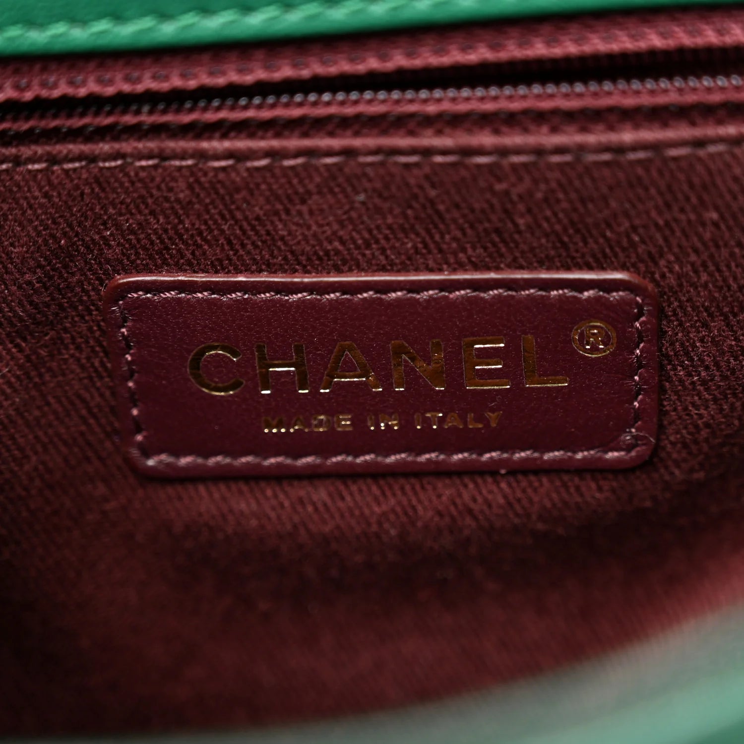 Shiny Sheepskin Quilted Mini Trapezio Flap Green