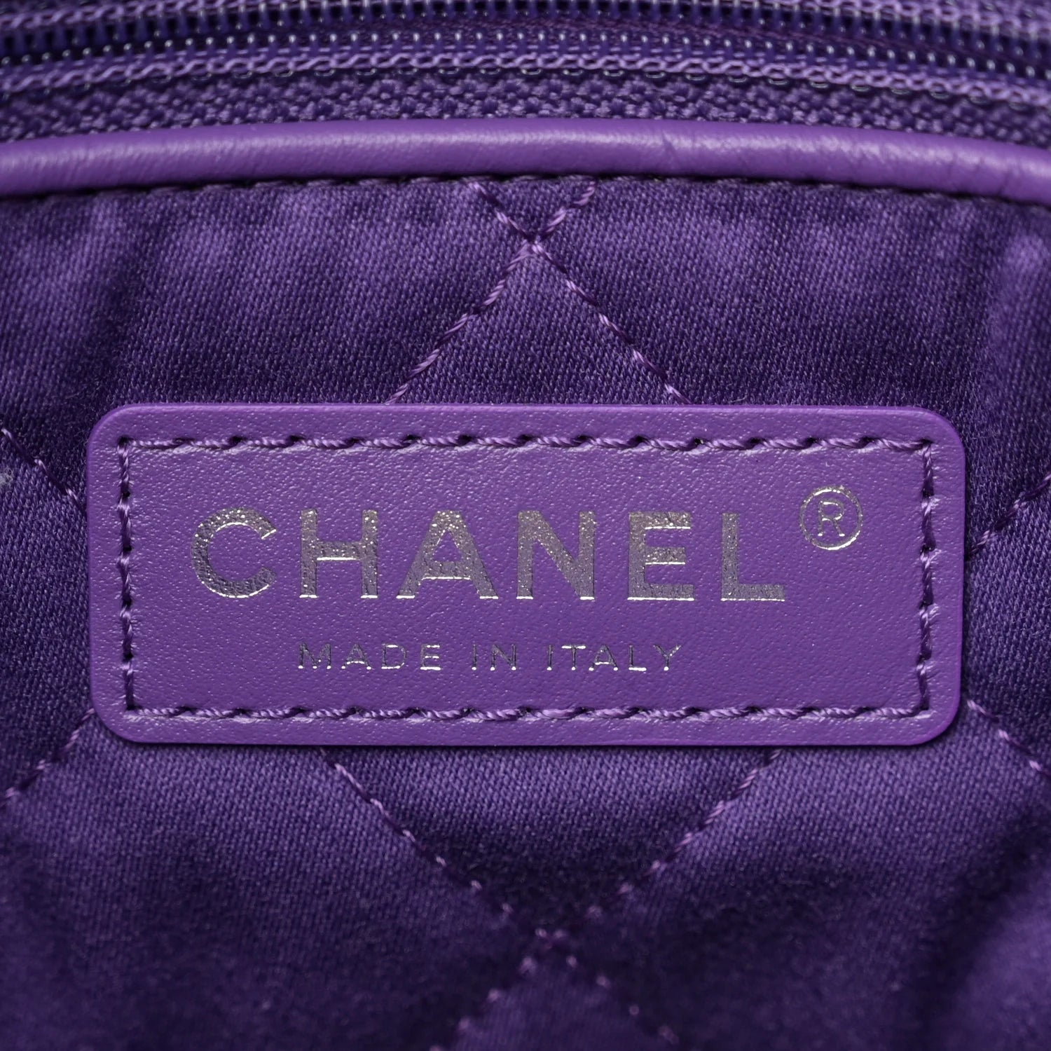 Shiny Calfskin Quilted Rainbow Small  22 Purple