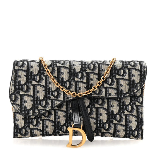 Oblique Saddle Chain Pouch Blue