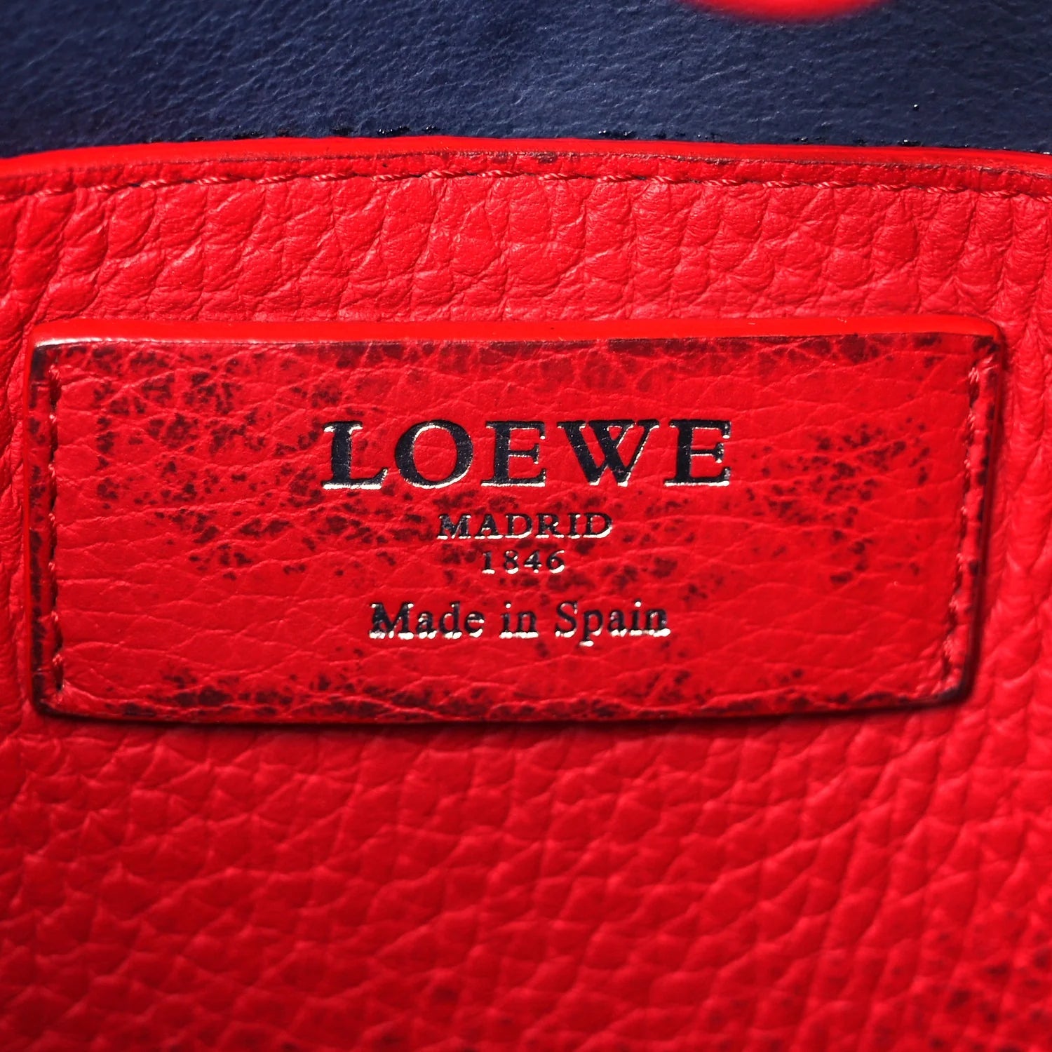 Soft Grained Calfskin Anagram Messenger Bag Red