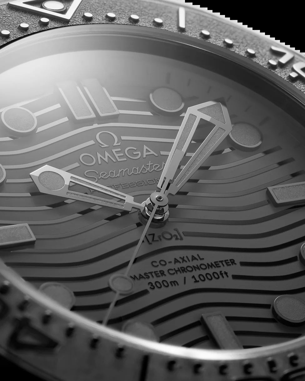 Seamaster DIVER 300M CO‑AXIAL MASTER CHRONOMETER Ref# 210.92.44.20.01.003