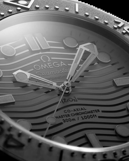 Seamaster DIVER 300M CO‑AXIAL MASTER CHRONOMETER Ref# 210.92.44.20.01.003