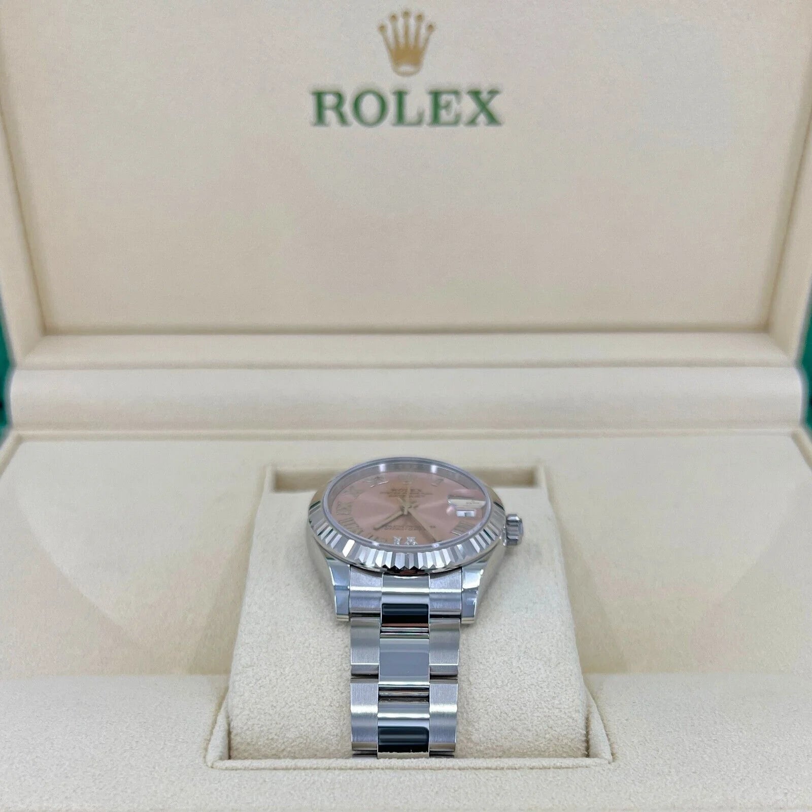 Datejust 31, Oystersteel and 18K White Gold with Diamonds, Pink Roman Dial, 31Mm, Fluted, Oyster, Ref# 278274-0023