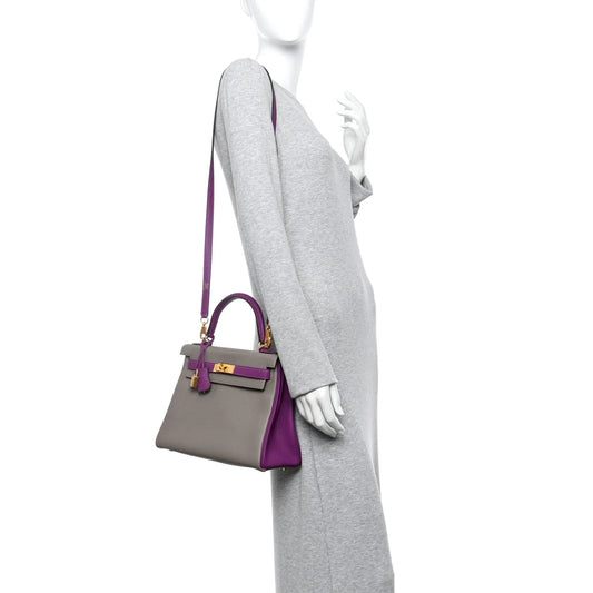 Togo Horseshoe Kelly Retourne 28 Gris Asphalte Anemone