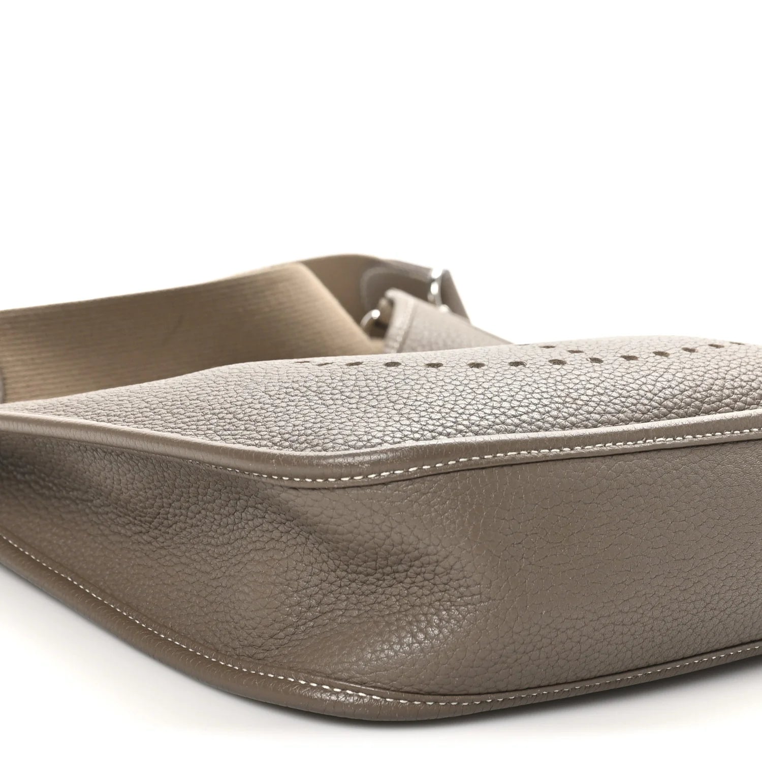 Taurillon Clemence Evelyne PM Etoupe