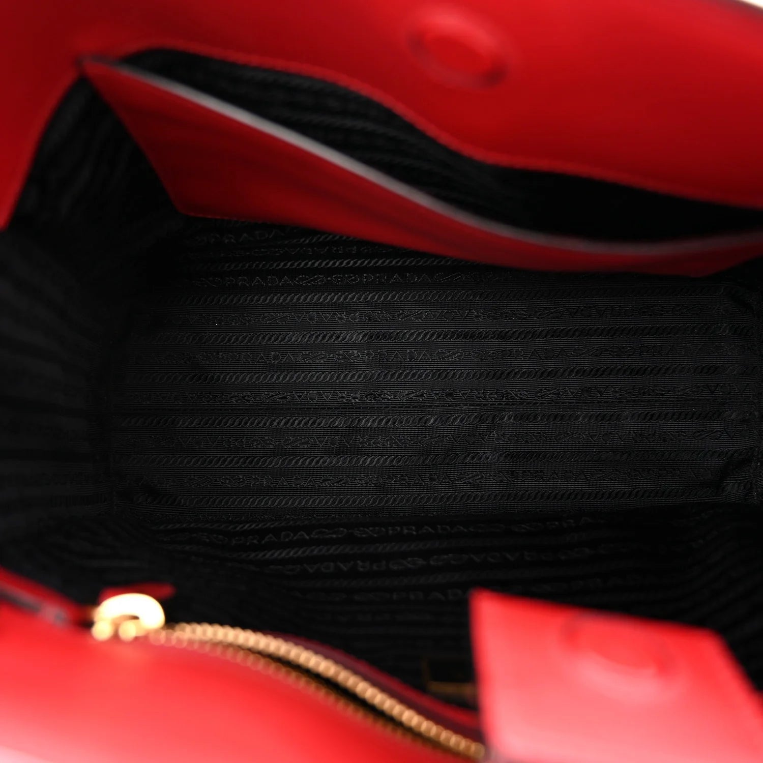 Saffiano Soft Calfskin Tote Fuoco