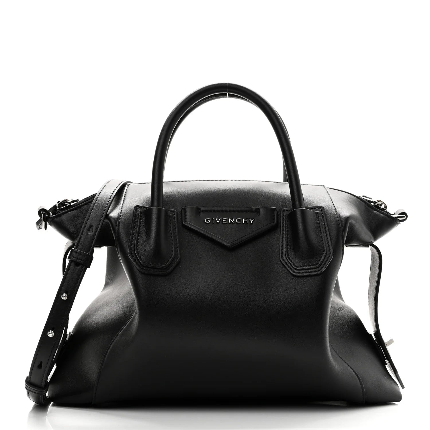 Smooth Calfskin Small Soft Antigona Black