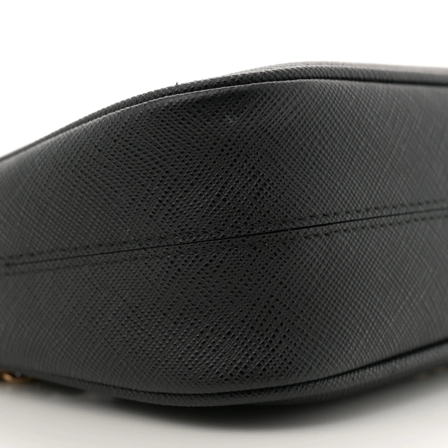 Saffiano Lux Re-Edition 2005 Shoulder Bag Black