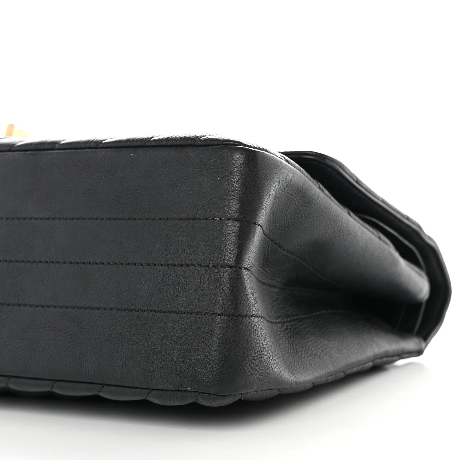 Crumpled Calfskin Chevron Quilted 2.55 Reissue 226 Black