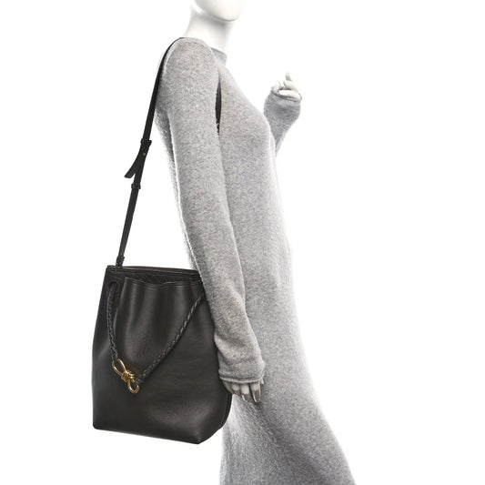 Silky Calfskin Vertical Andiamo Bucket Bag Fondant