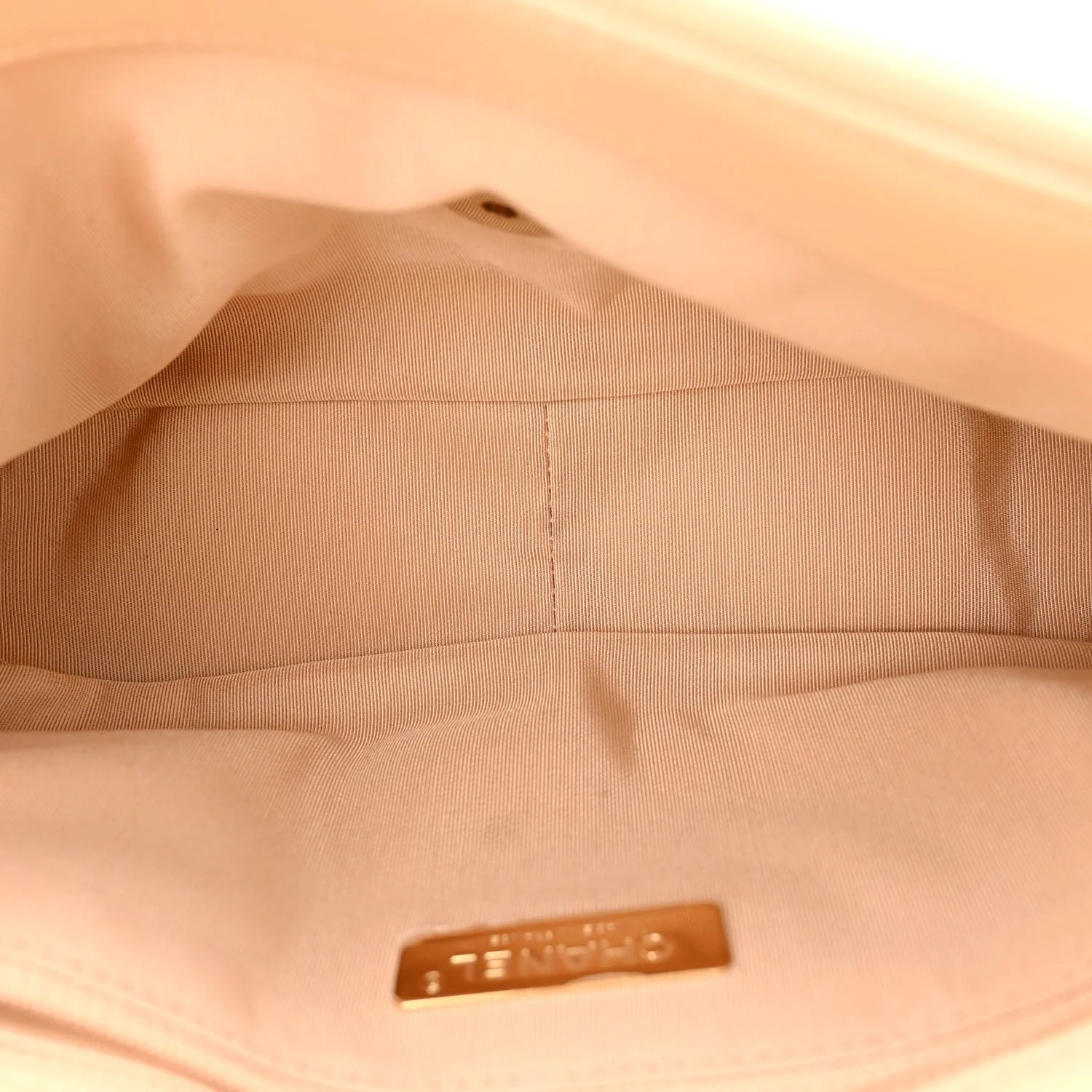 Shiny Goatskin Quilted Medium  19 Flap Beige