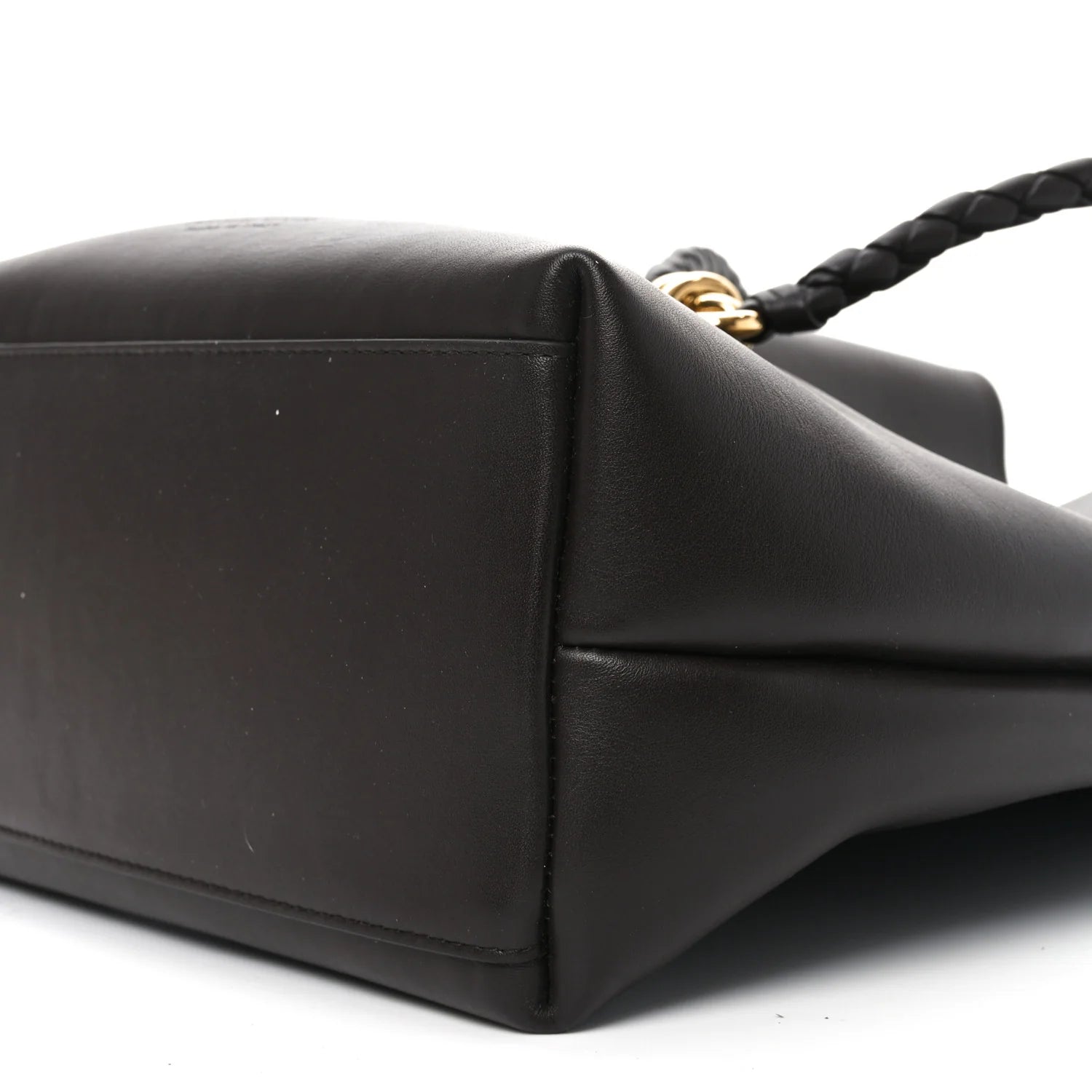 Silky Calfskin Vertical Andiamo Bucket Bag Fondant