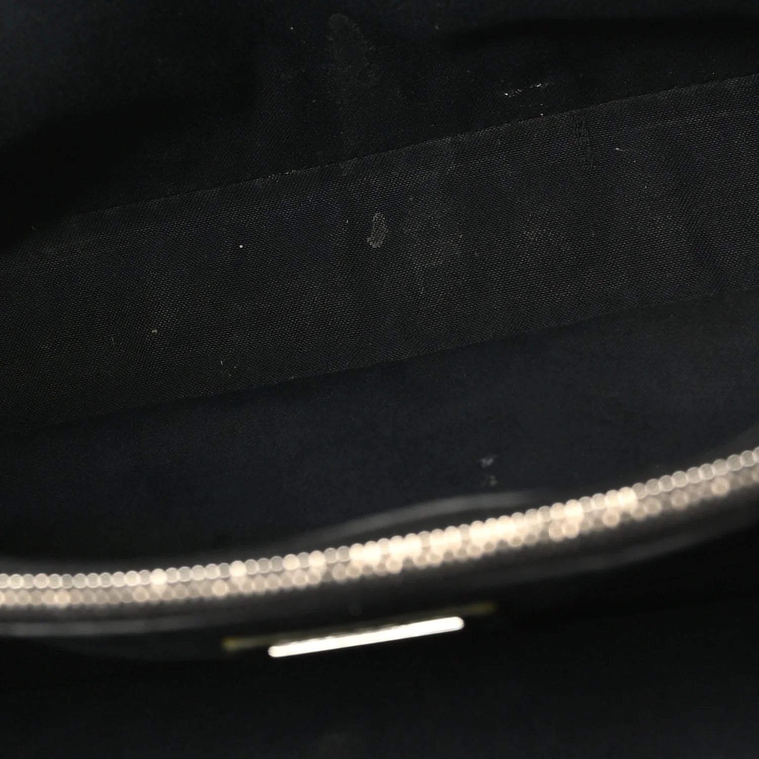 Vitello Elite Apple Charm Petite 2Jours Tote Black