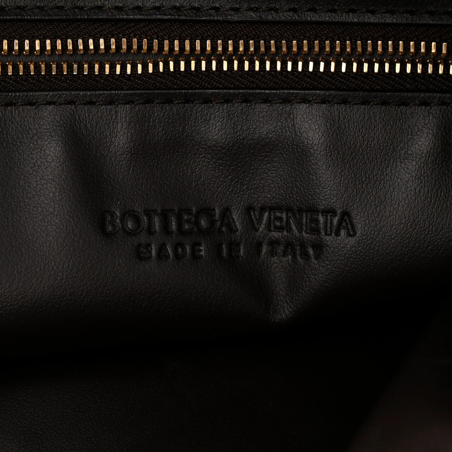 Suede Intrecciato Small Hop Fondant