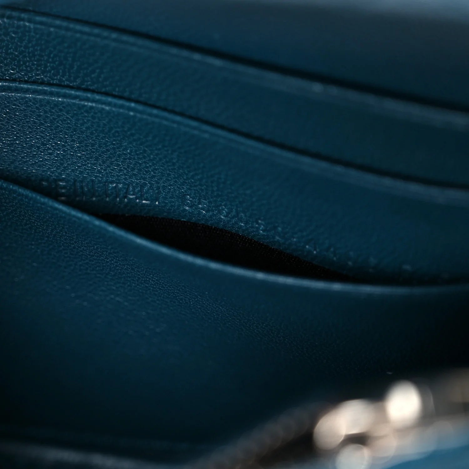 Shiny Calfskin Crocodile Embossed Hourglass Chain Bag Forest Green