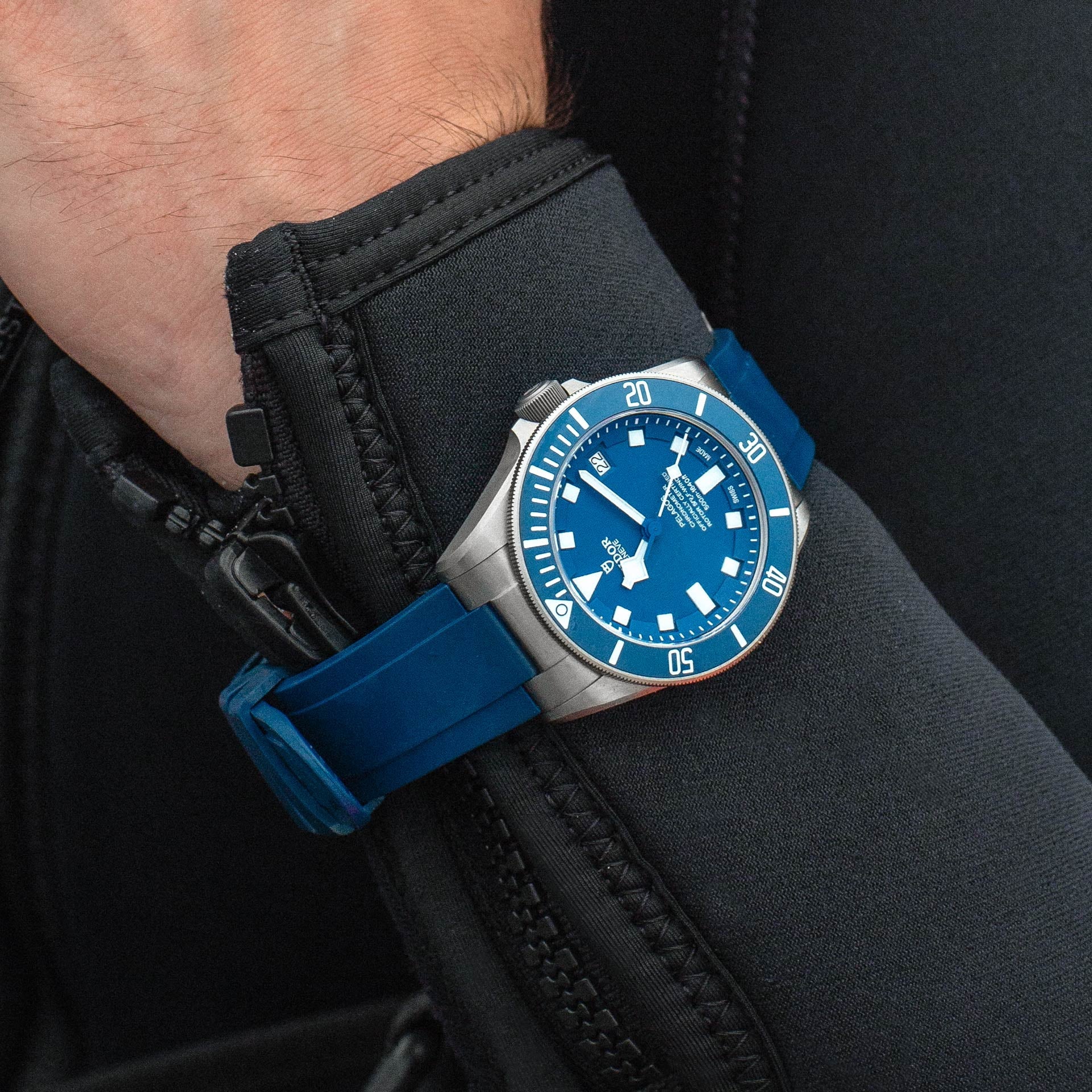 Pelagos, Titanium, 42Mm, Ref# M25600TB-0001