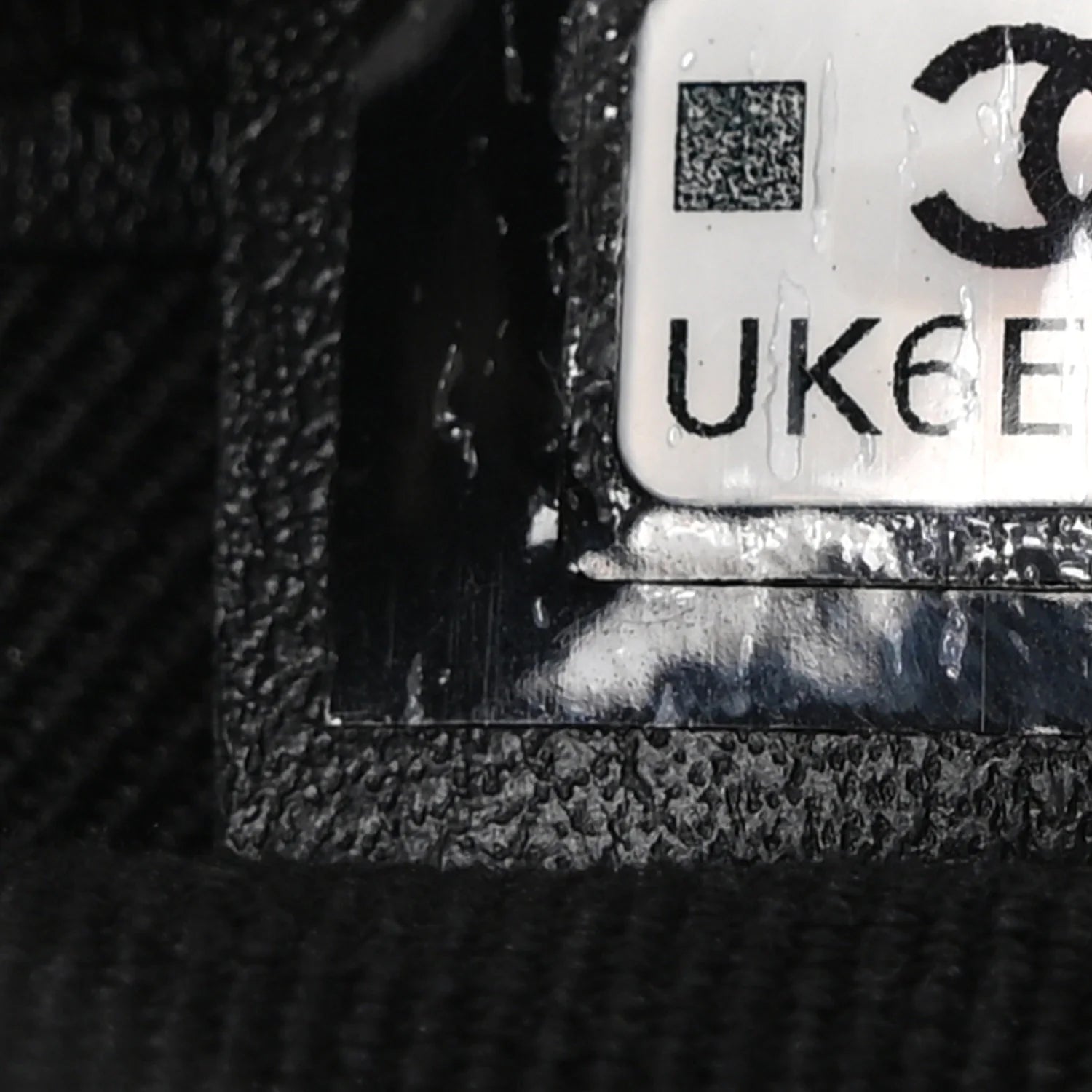 Shiny Crumpled Calfskin Quilted Nano 31 Shopping Bag Black