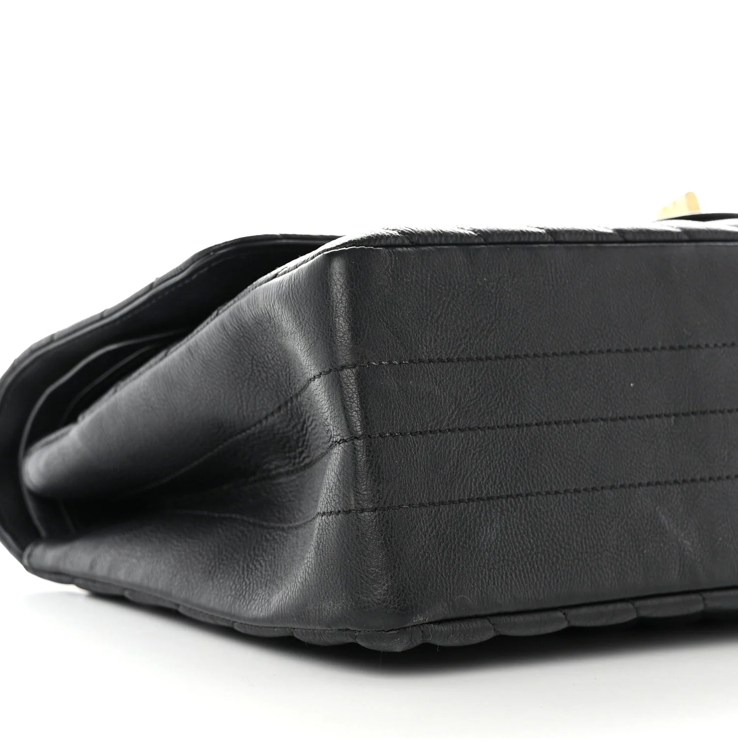 Crumpled Calfskin Chevron Quilted 2.55 Reissue 226 Black