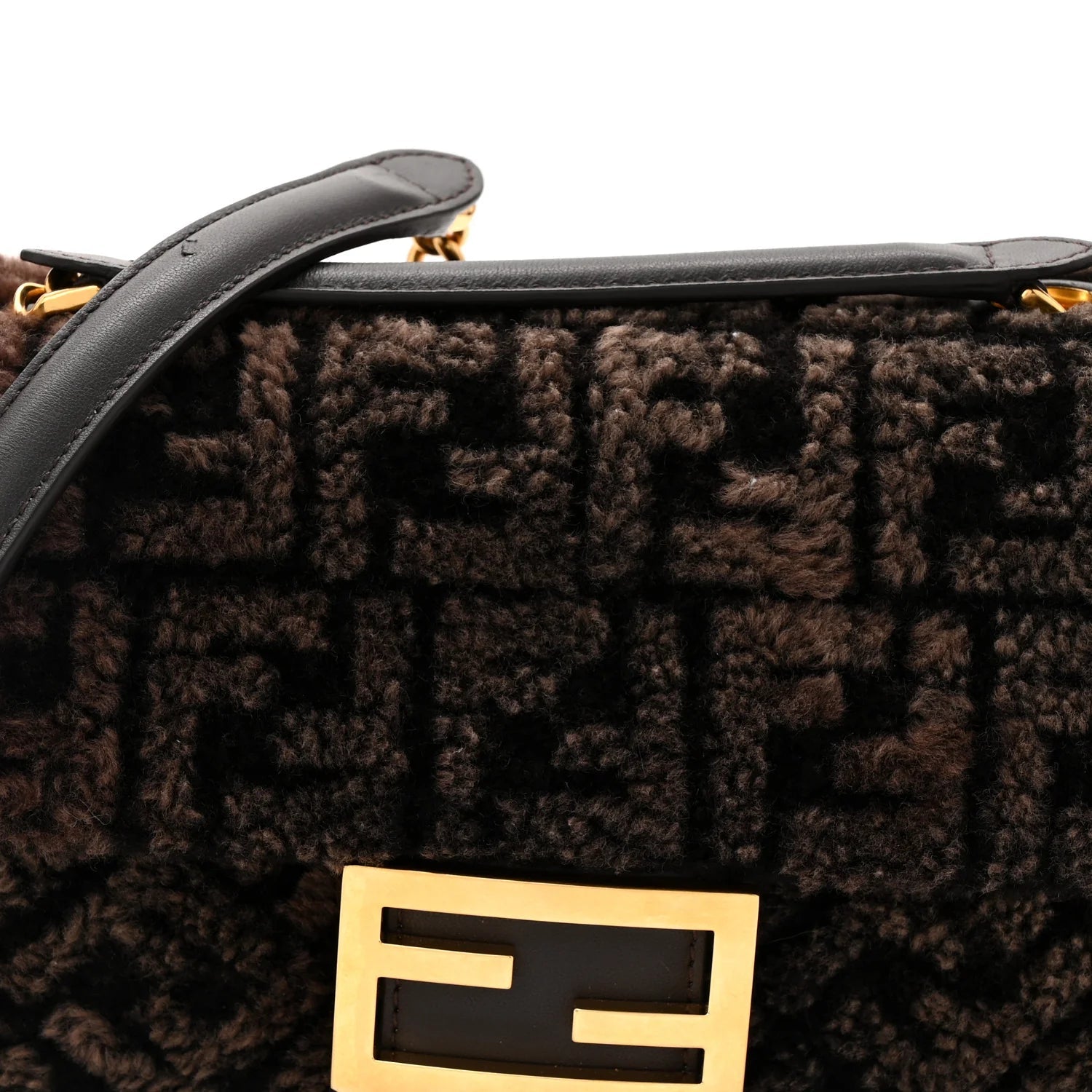 Shearling FF Midi Chain Baguette Ebano