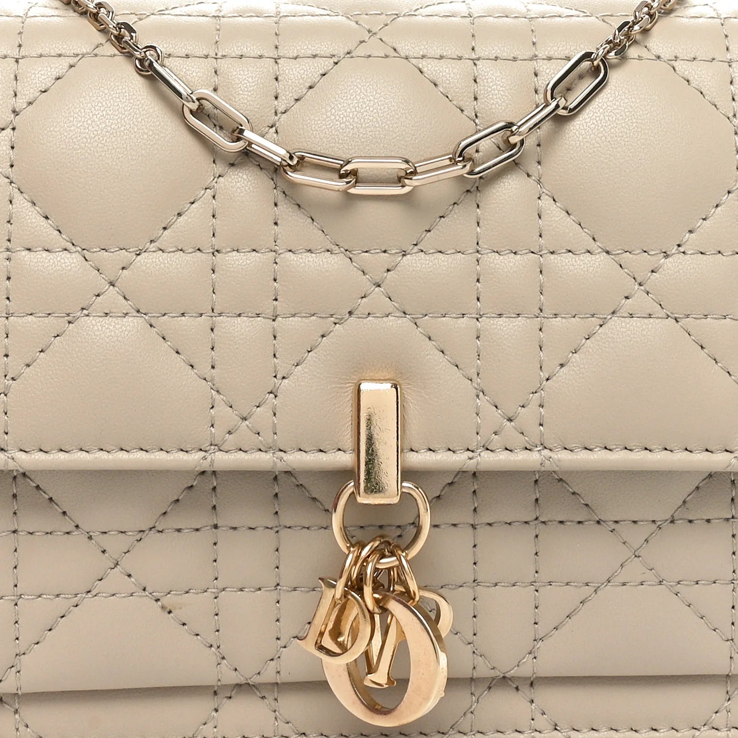 Lambskin Cannage Chain My Dior Daily Chain Pouch Beige