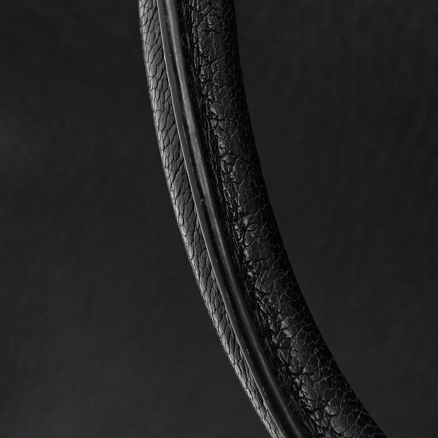 Sugar Goatskin Medium Antigona Black