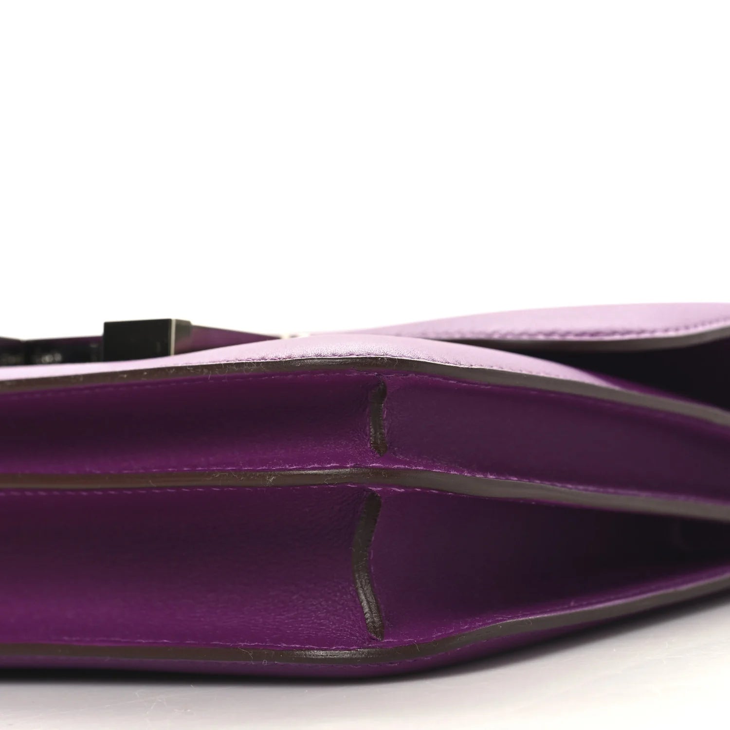 Swift Constance 18 Anemone