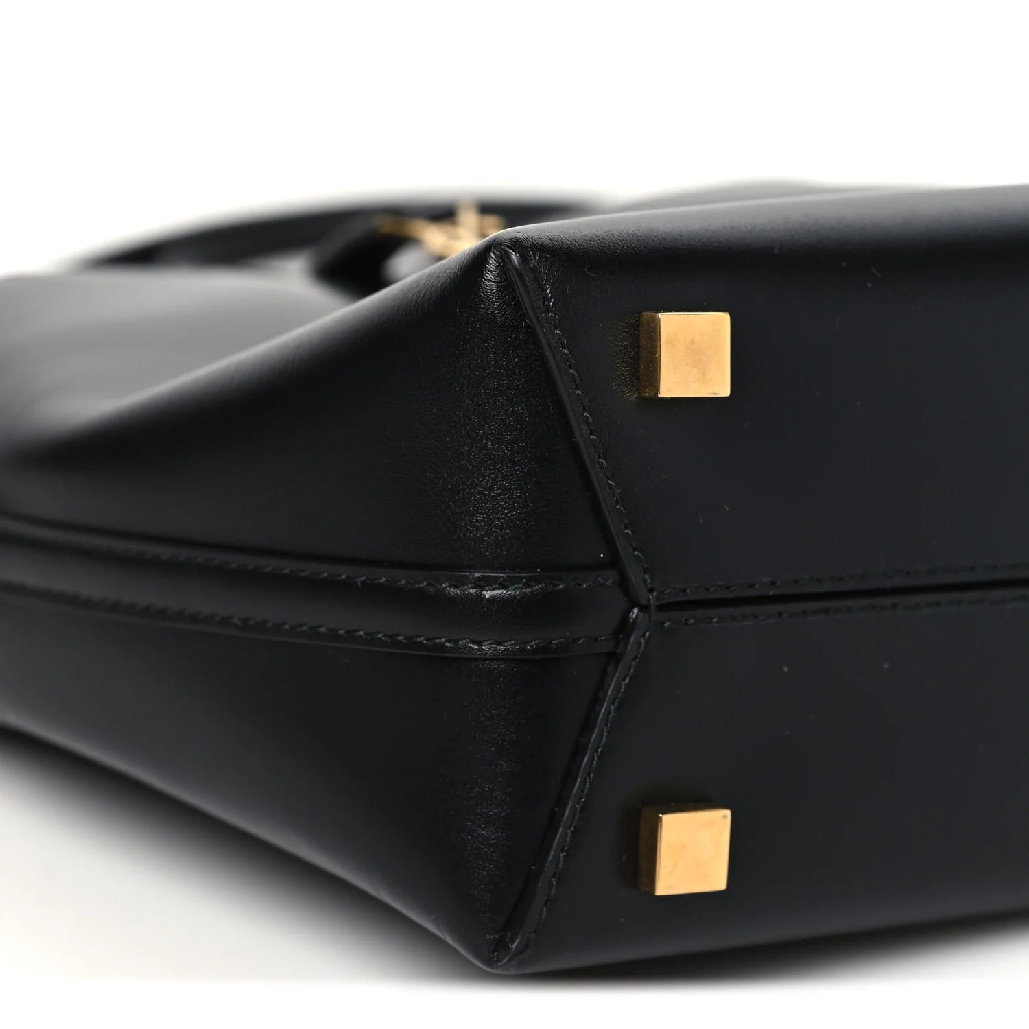 Shiny Calfskin Le 37 Mini Bucket Bag Black