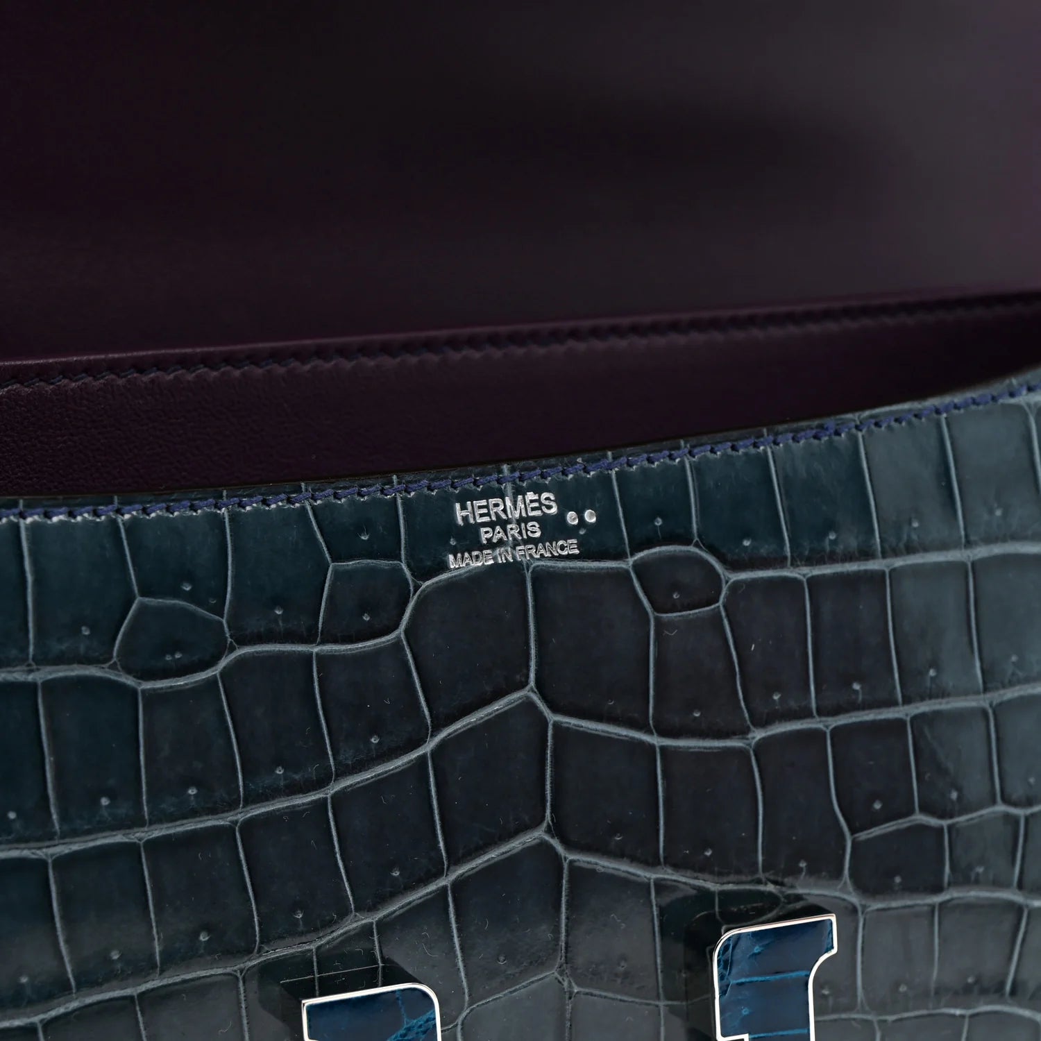 Shiny Niloticus Crocodile Constance Elan 25 Cassis Bleu Izmir Bleu Tempete