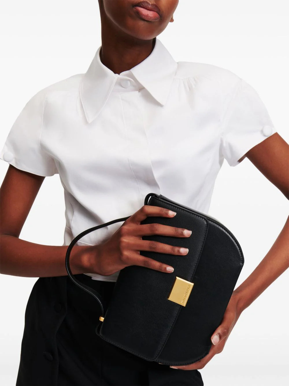 CROSSBODY FOREVER M BLACK GOLD CLOSURE