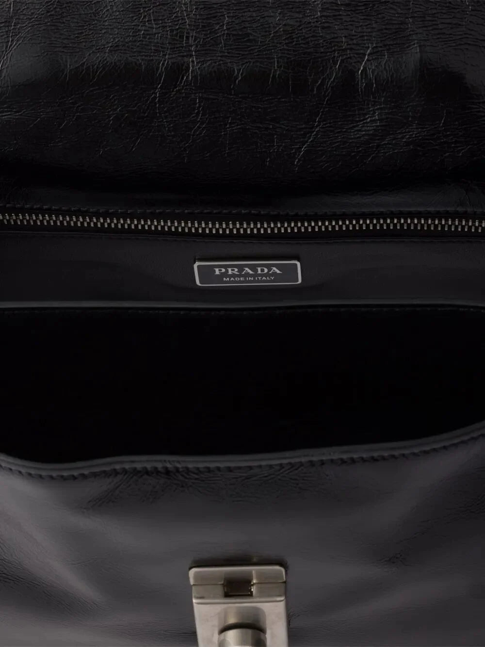 MEDIUM GLOSSY FINISH LEATHER WORK HANDBAG