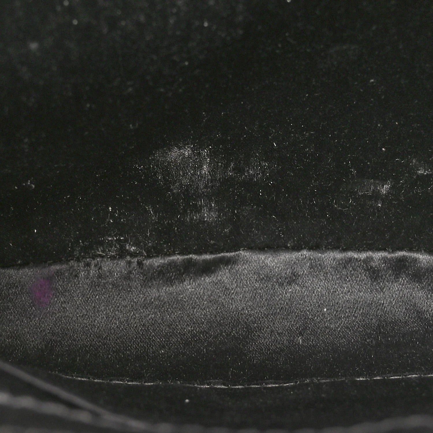 Satin Quilted Crystal CC Square Flap Grey