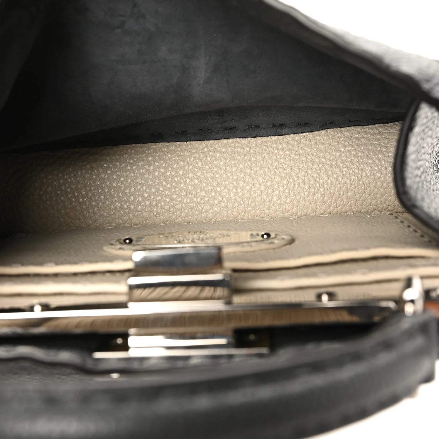 Cuoio Romano Selleria Chamois Small Peekaboo I SEE U Satchel Asfalto Camelia