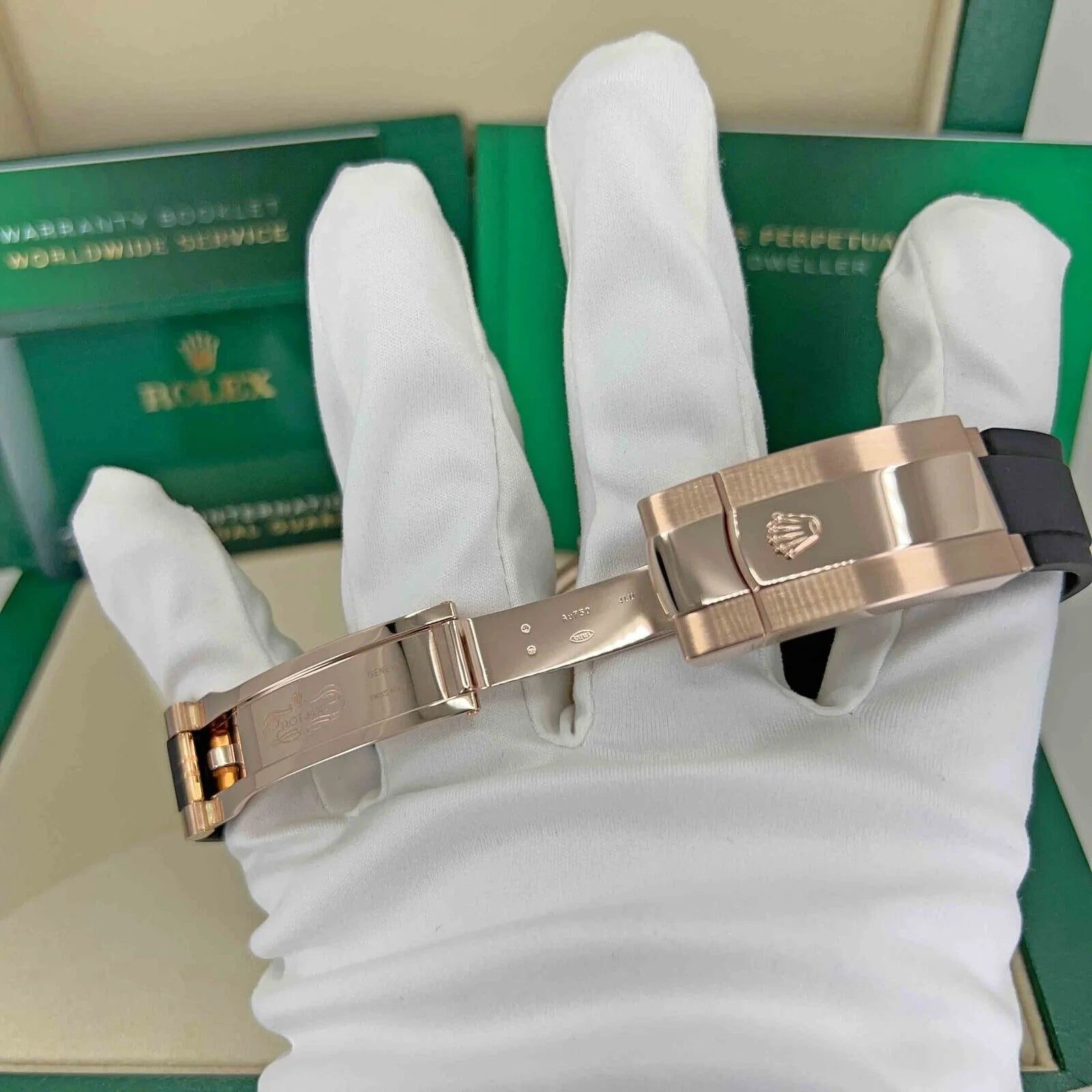 Sky-Dweller, 42Mm, 18K Everose Gold, Oysterflex, Rhodium, Ref# 326235-0006