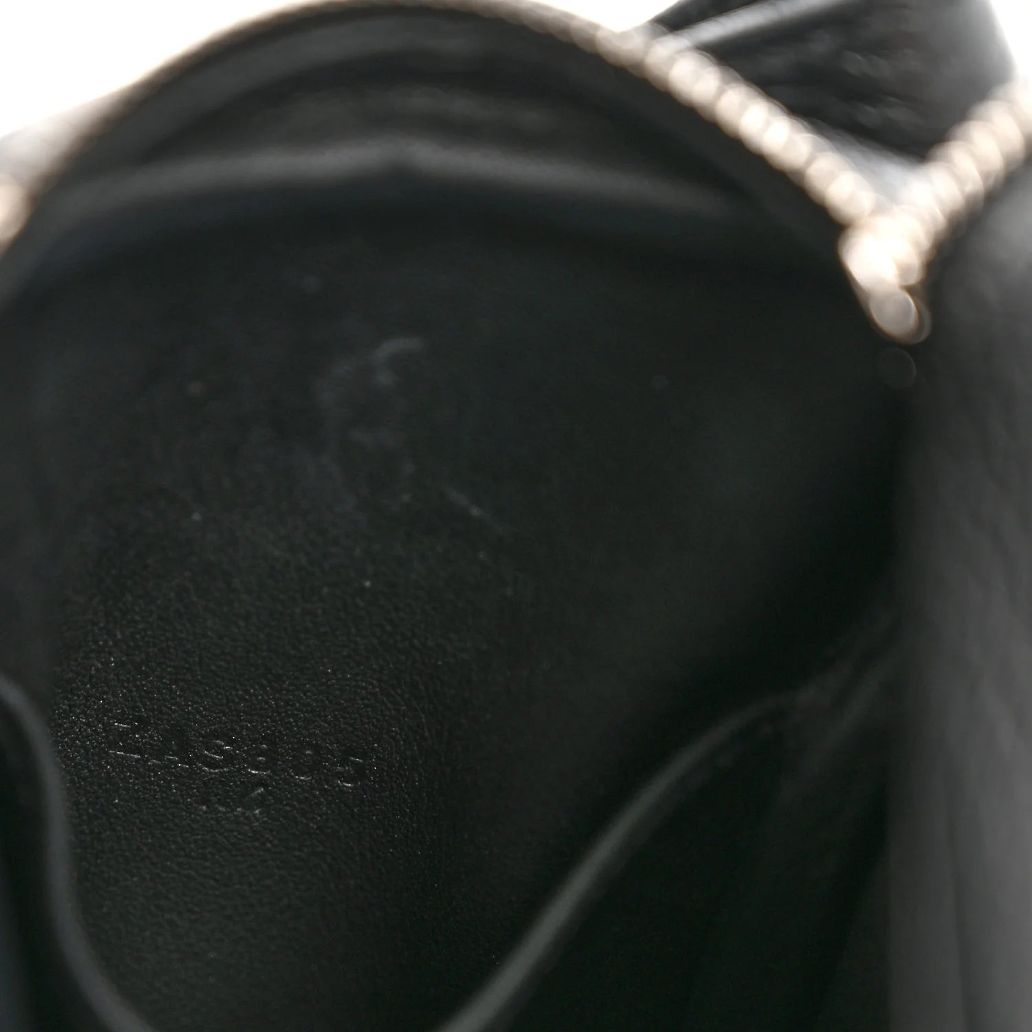 Taurillon Clemence Mini Lindy 20 Black