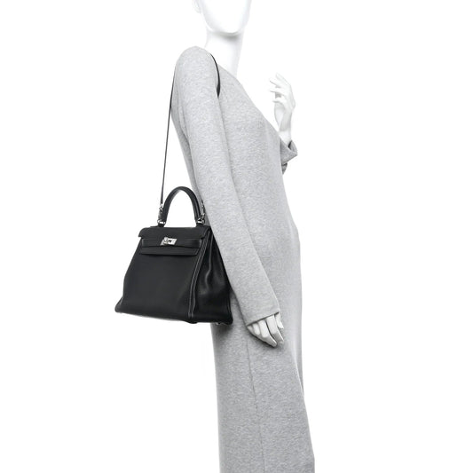 Taurillon Clemence Kelly Retourne 32 Black