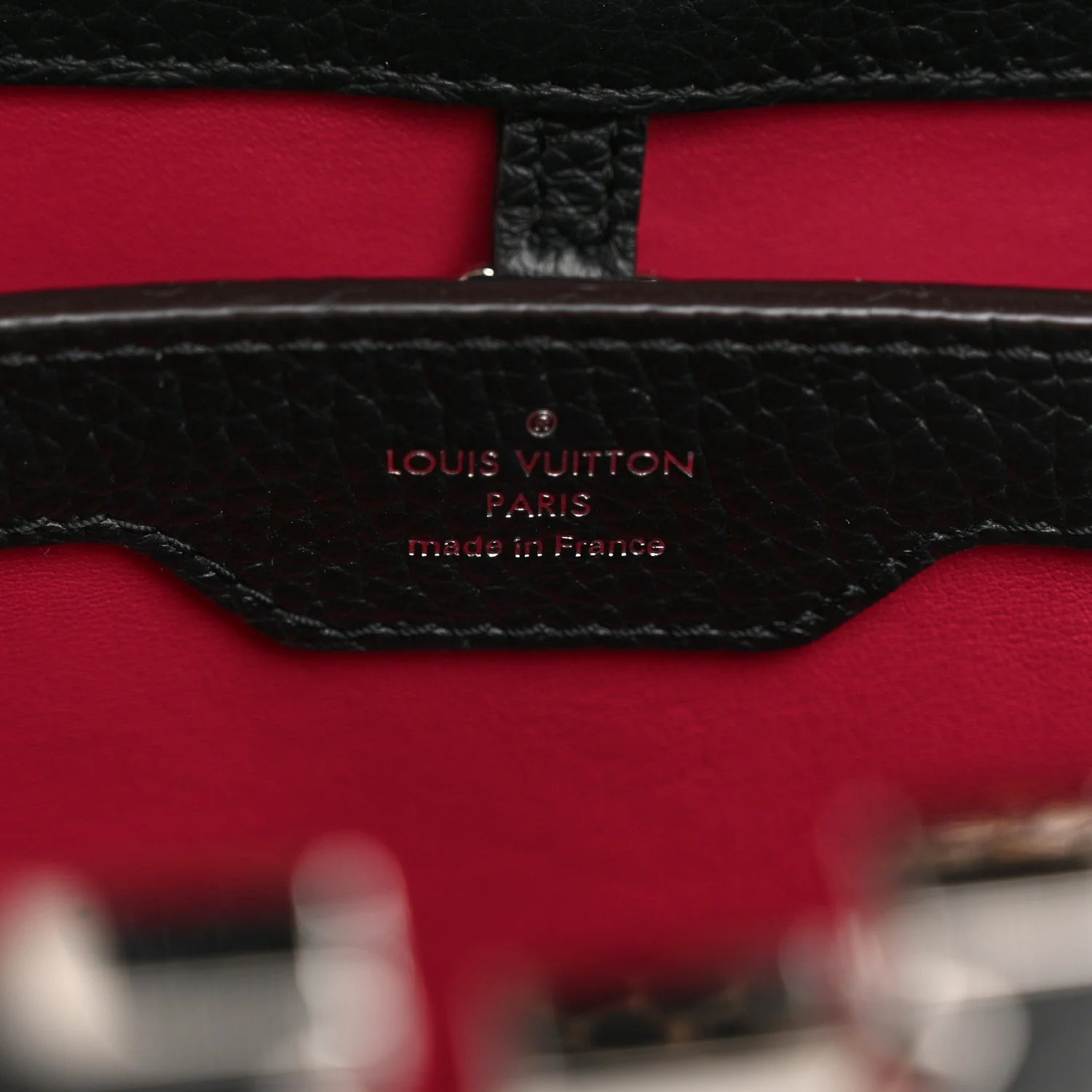 Taurillon Snakeskin Capucines MM Black