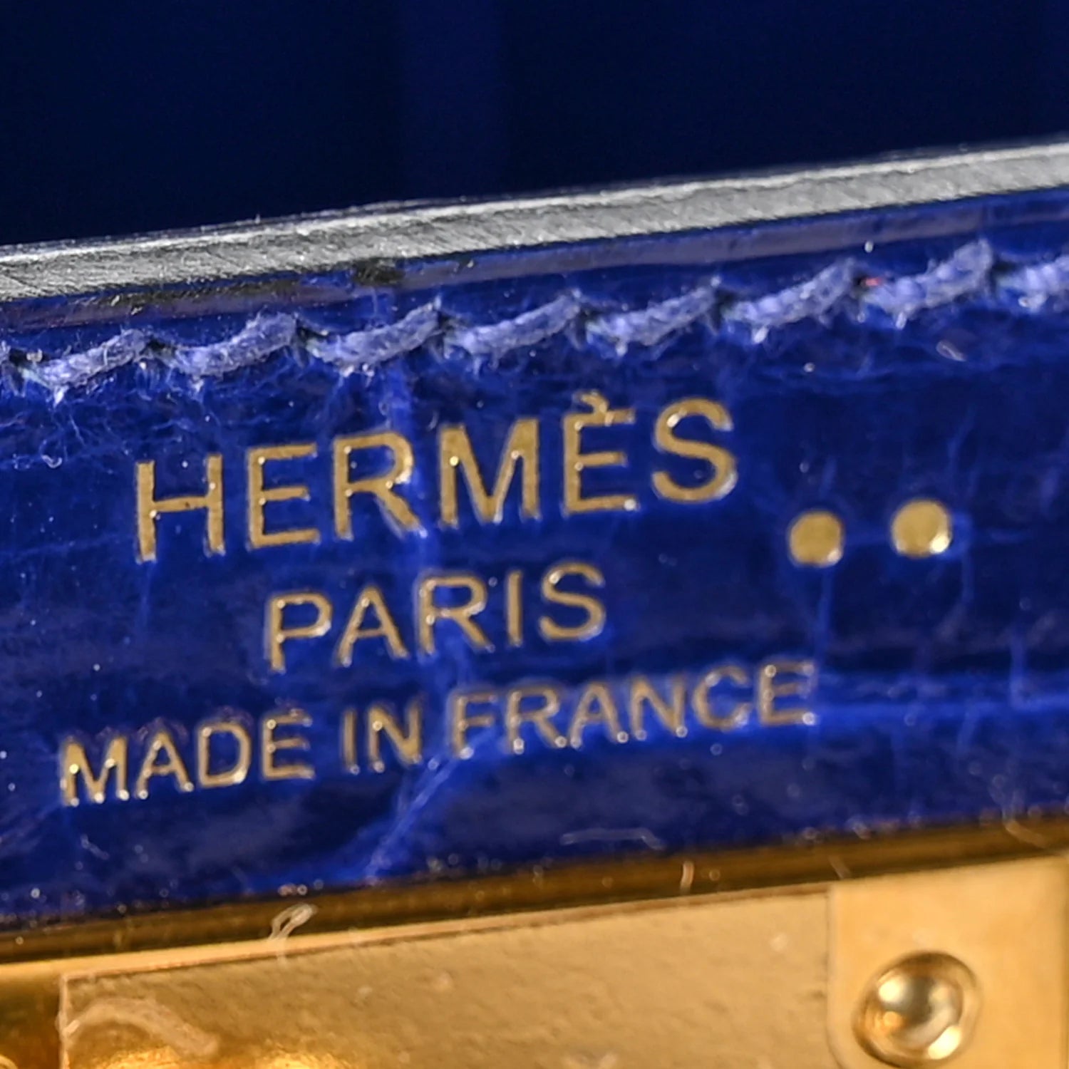 Shiny Niloticus Crocodile Kelly Sellier 28 Bleu Electrique