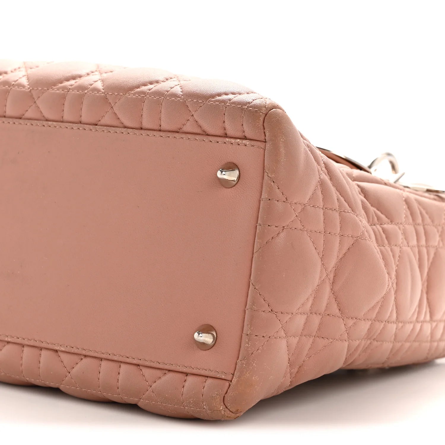 Lambskin Cannage Medium Lady Dior Fard