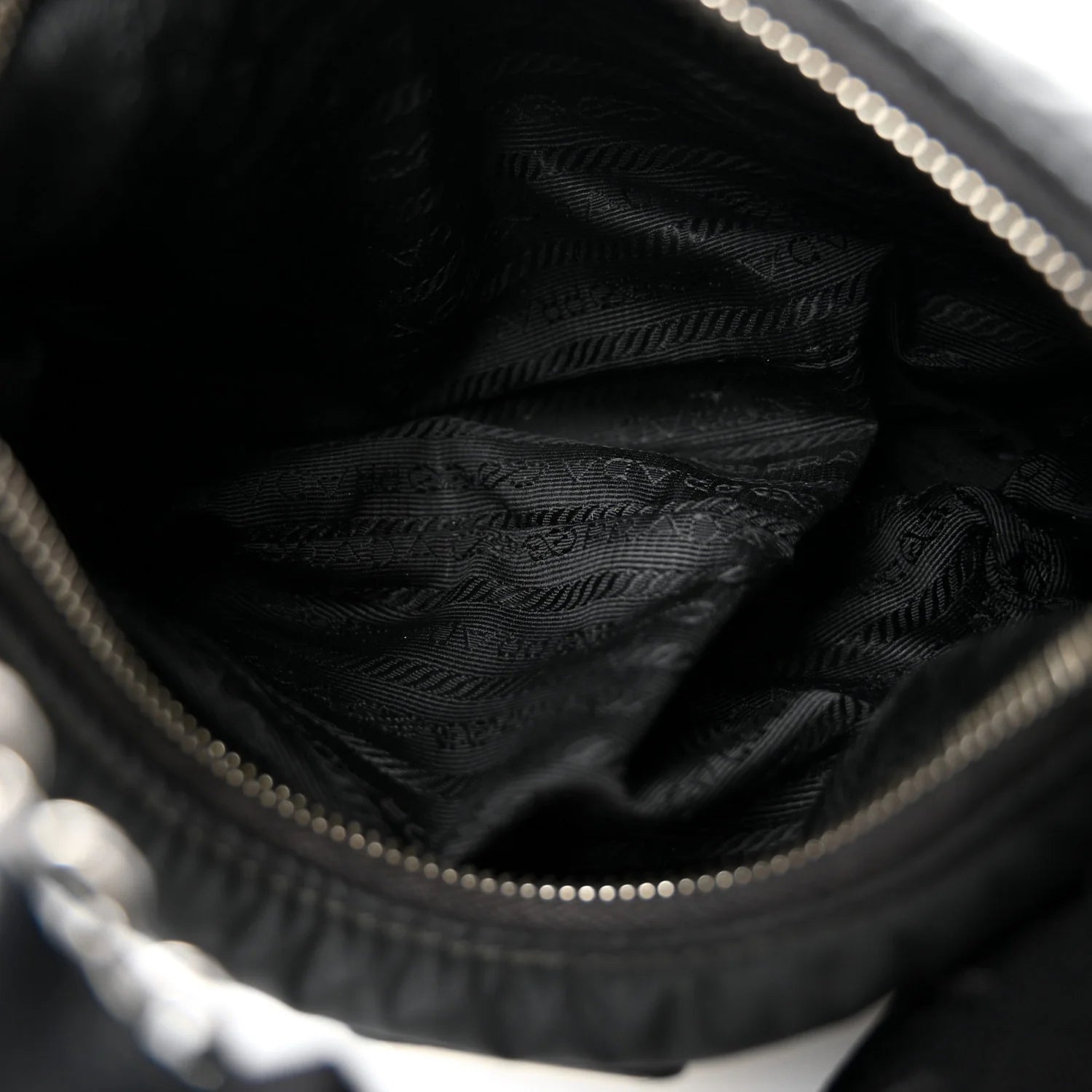 Nylon Re-Edition 2005 Shoulder Bag Black