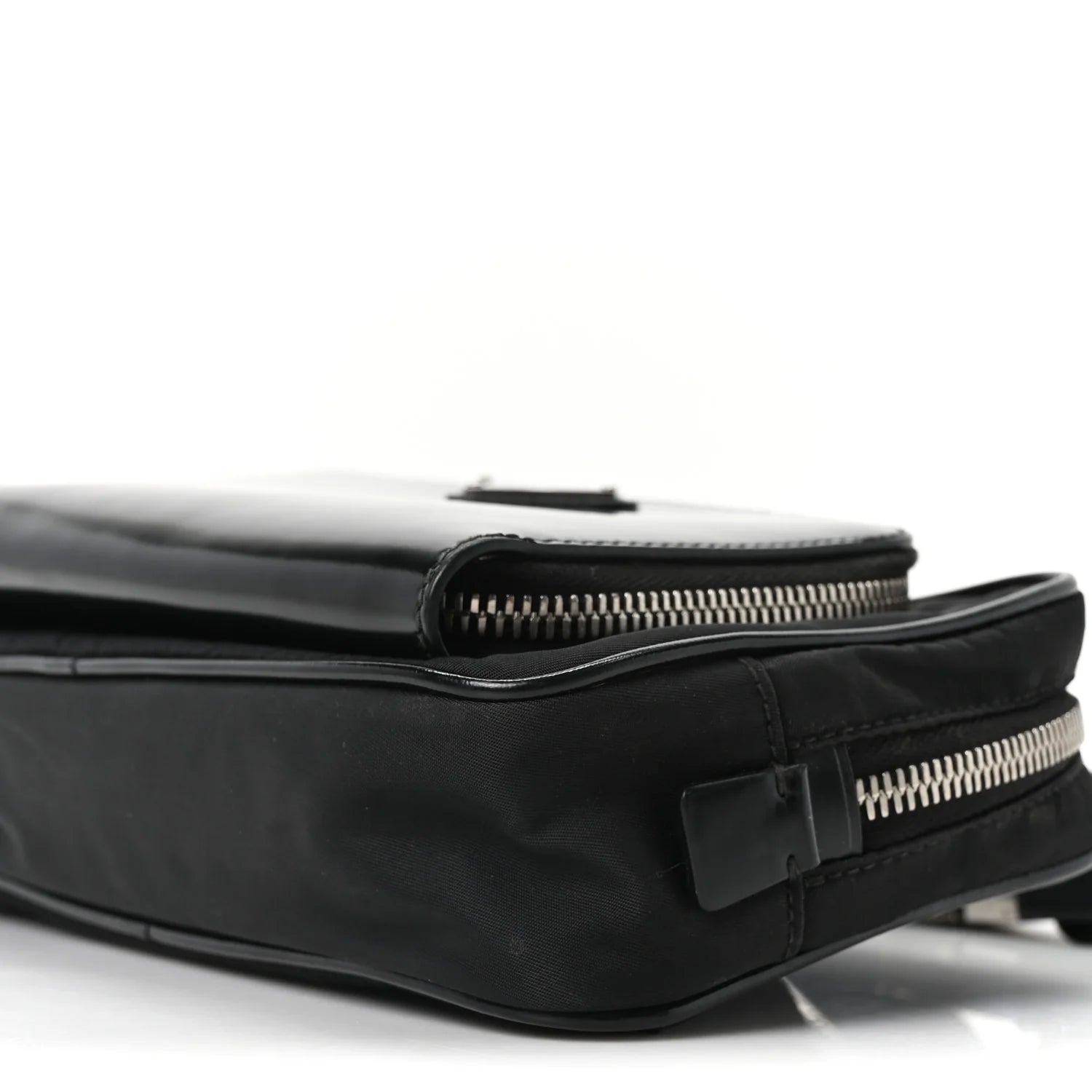Re-Nylon Spazzolato Belt Bag Black