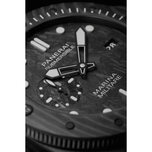 Submersible Marina Militare Carbotech™ Ref# PAM00979