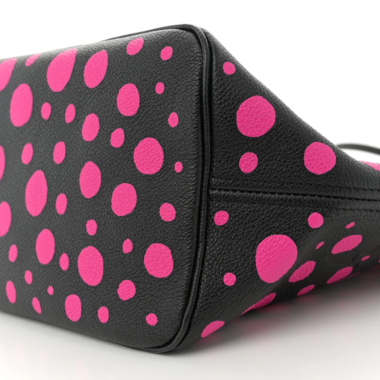 LV X YK Empreinte Infinity Dots Neverfull MM Black Fuchsia