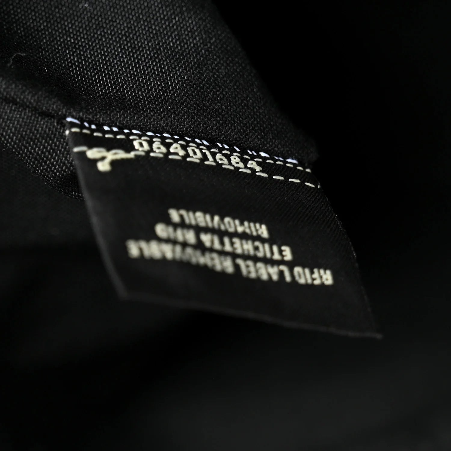 Cuoio Romano Selleria Large Convertible Baguette Black