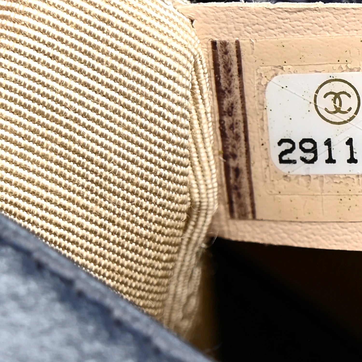 Rattan Calfskin Small Gabrielle Hobo Beige Navy