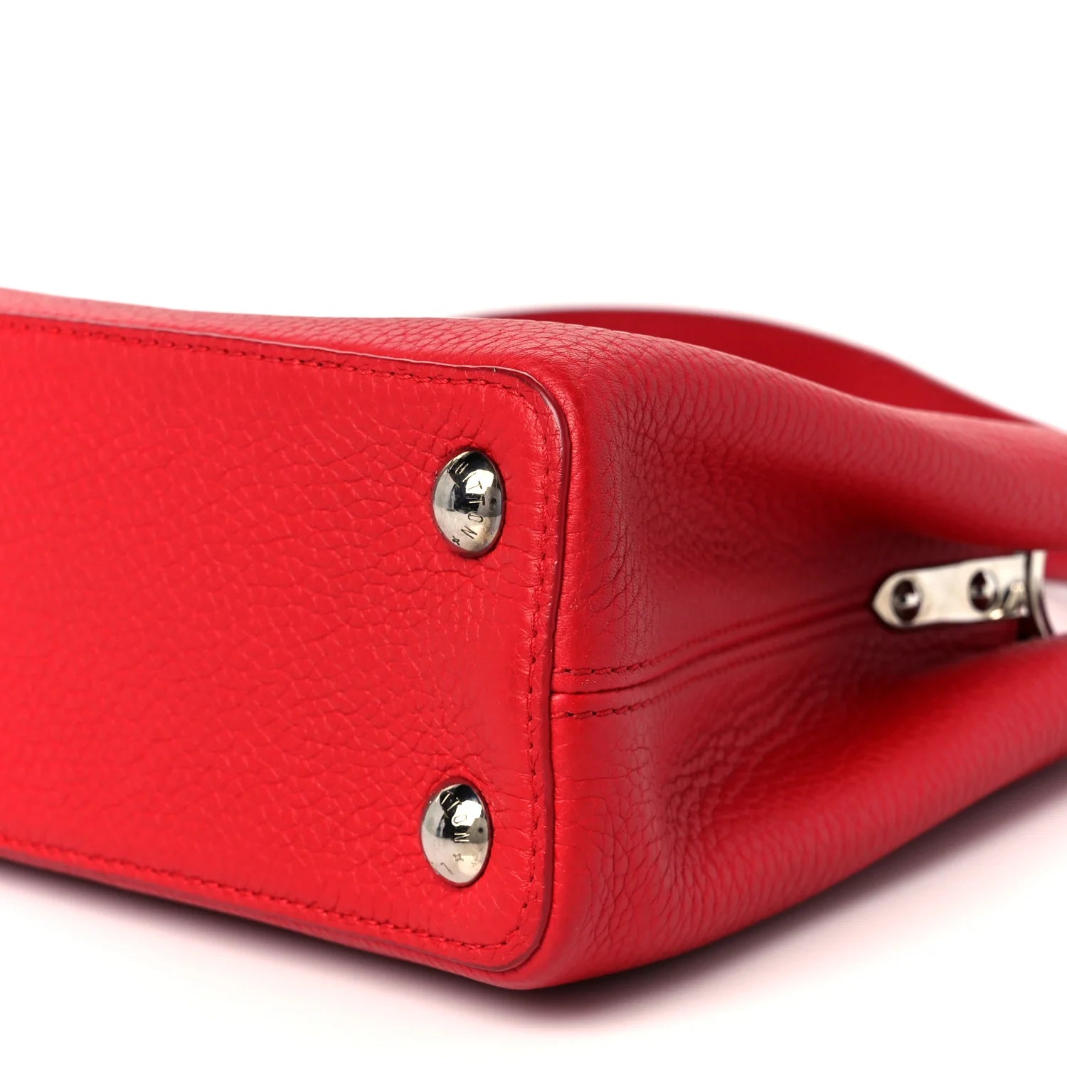 Taurillon Capucines BB Scarlet Red