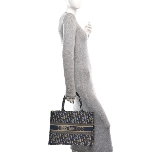 Oblique Medium Book Tote Blue Multicolor