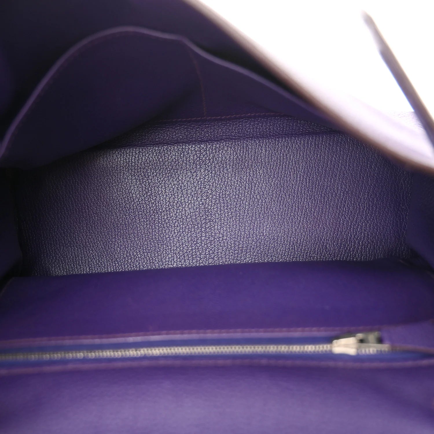 Togo Kelly Retourne 28 Iris